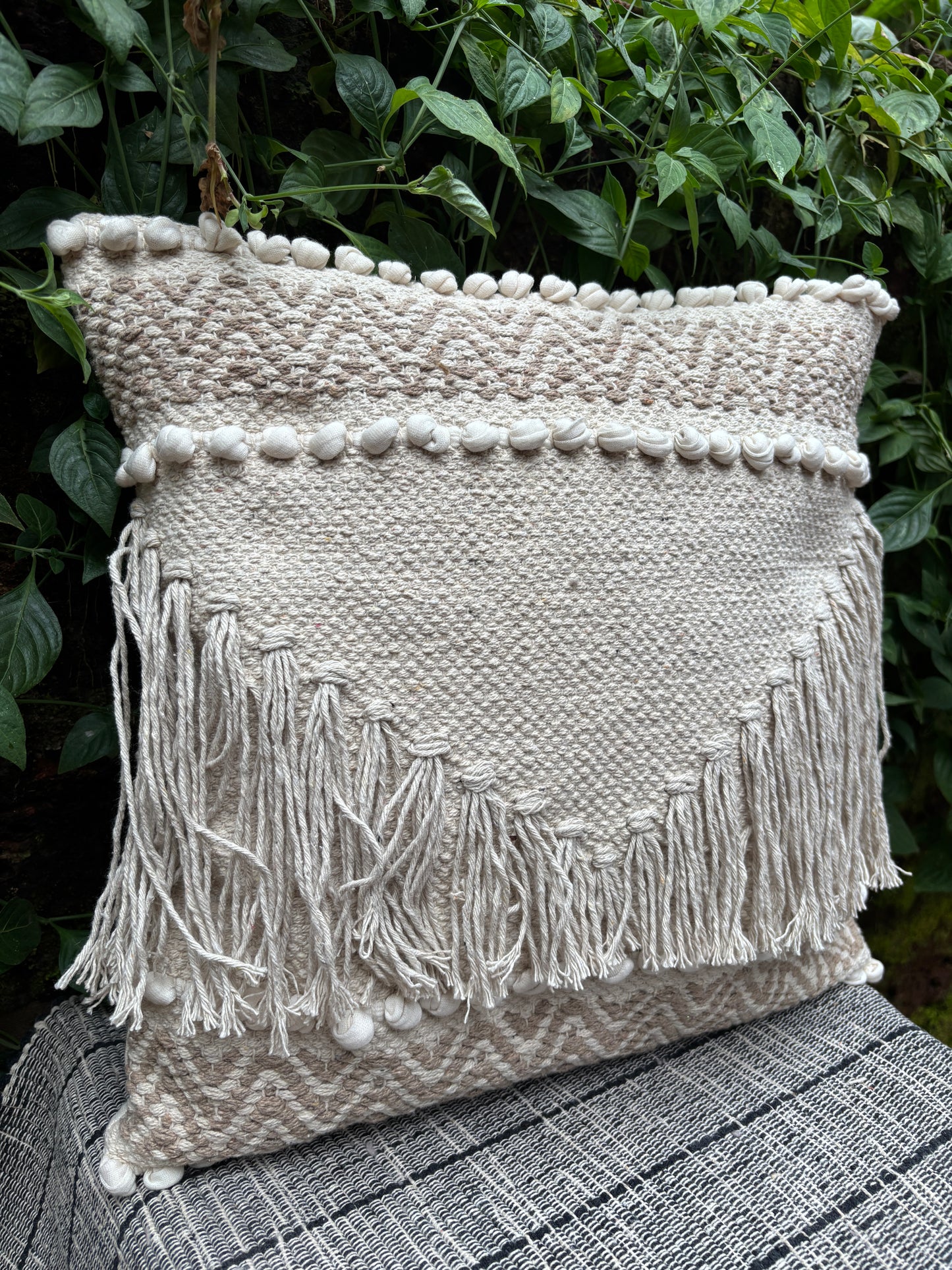 Bohemian Tufted Cotton Natural/White Cushion Cover